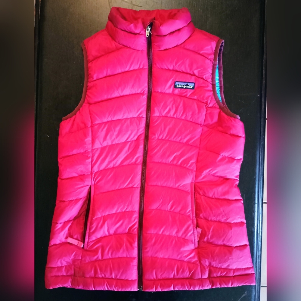 Patagonia Fuchsia Quilted Vest